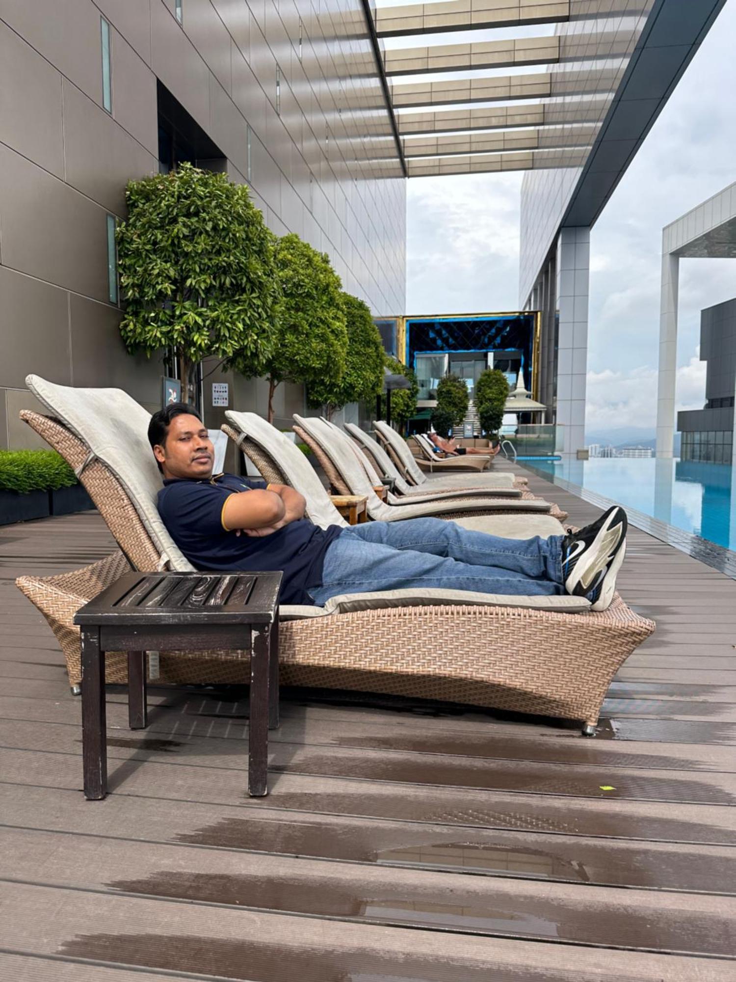 The Platinum Kuala Lumpur By Crown Suites Экстерьер фото